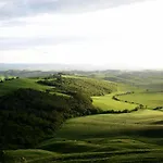 Villa Casa Ginevra-2 Suite Con Giardino Privato-Crete Senesi-Tuscany Siena
