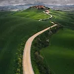 Casa Ginevra-2 Suite Con Giardino Privato-Crete Senesi-Tuscany *
