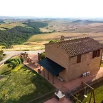 Casa Ginevra-2 Suite Con Giardino Privato-Crete Senesi-Tuscany *