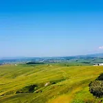 Casa Ginevra-2 Con Giardino Privato-crete Senesi-tuscany
