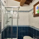 Casa Ginevra-2 Con Giardino Privato-crete Senesi-tuscany Villa Siena