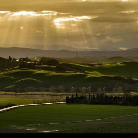 Ginevra-villa Indipendente-crete Senesi-tuscany