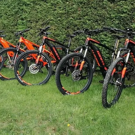 Ginevra-villa Indipendente-crete Senesi-tuscany Siena