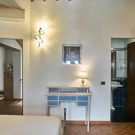 Casa Ginevra-2 Suite Con Giardino Privato-Crete Senesi-Tuscany Siena