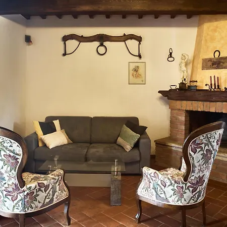 Casa Ginevra-2 Con Giardino Privato-crete Senesi-tuscany Siena