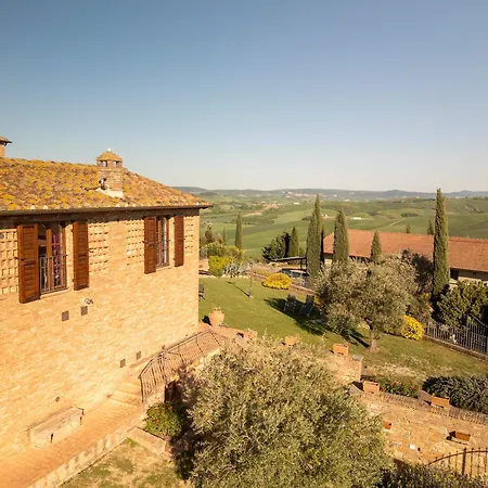 Casa Ginevra-2 Con Giardino Privato-crete Senesi-tuscany Вілла *