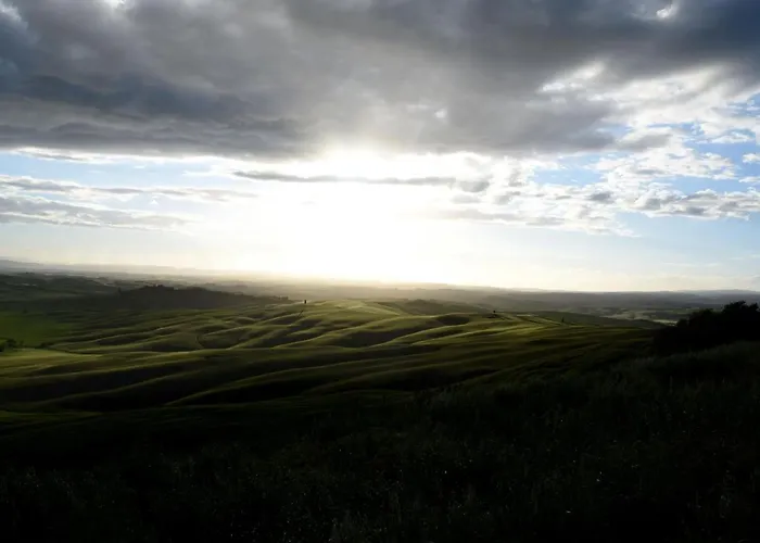 Villa Ginevra-villa Indipendente-crete Senesi-tuscany