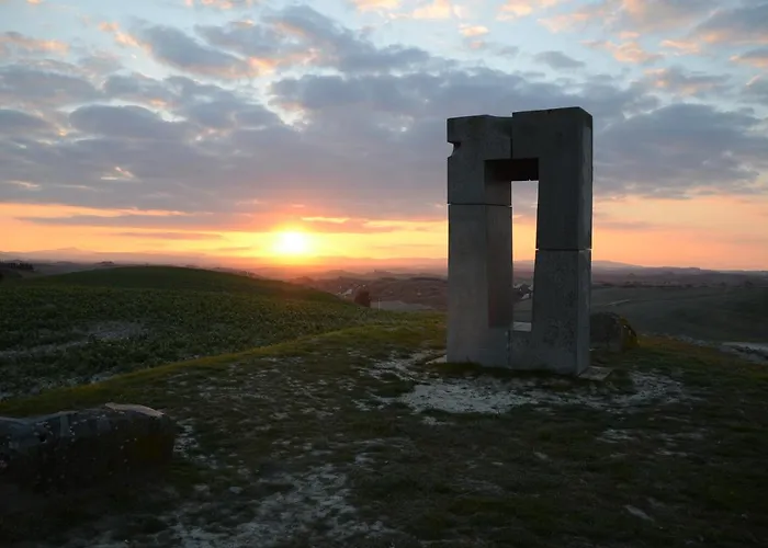 Ginevra-villa Indipendente-crete Senesi-tuscany *