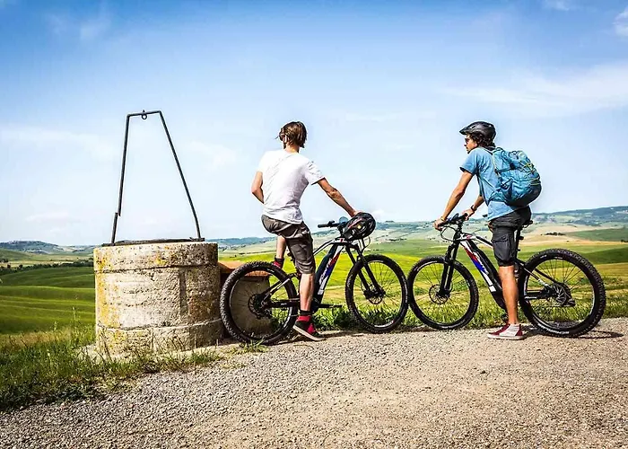 Villa Ginevra-villa Indipendente-crete Senesi-tuscany *