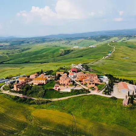 Ginevra-villa Indipendente-crete Senesi-tuscany ヴィラ *