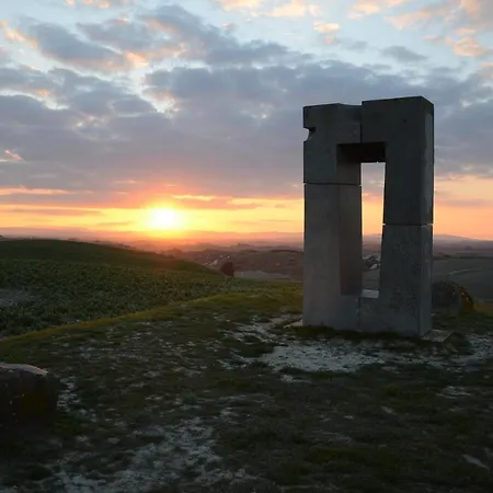 Ginevra-villa Indipendente-crete Senesi-tuscany *