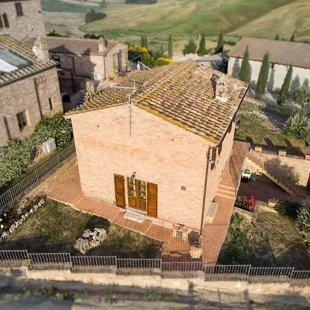 Vila Ginevra-villa Indipendente-crete Senesi-tuscany *