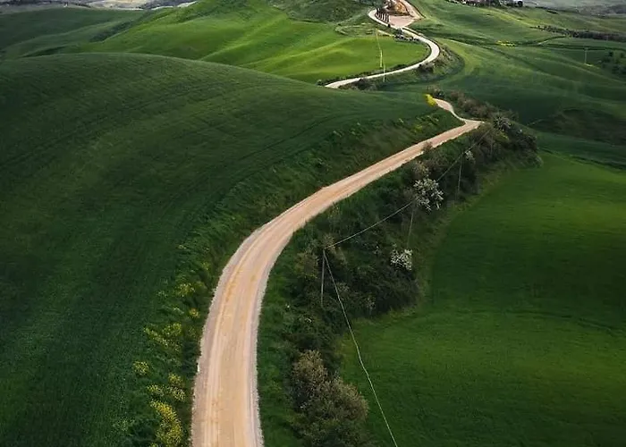 Ginevra-villa Indipendente-crete Senesi-tuscany *